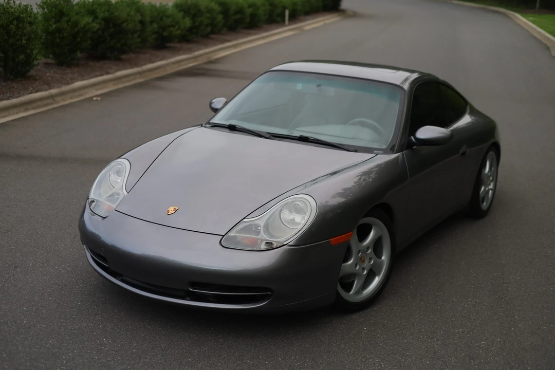 2001 Porsche 996 Carrera - Image 5 of 31