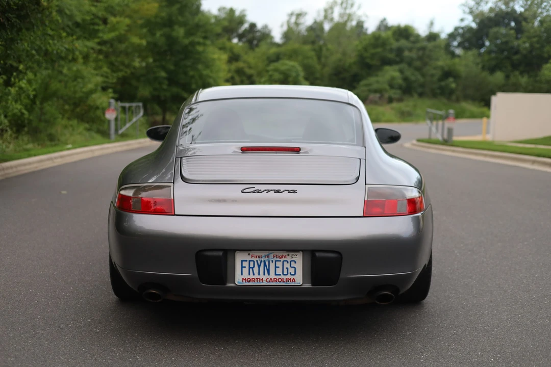 2001 Porsche 996 Carrera - Image 28 of 31