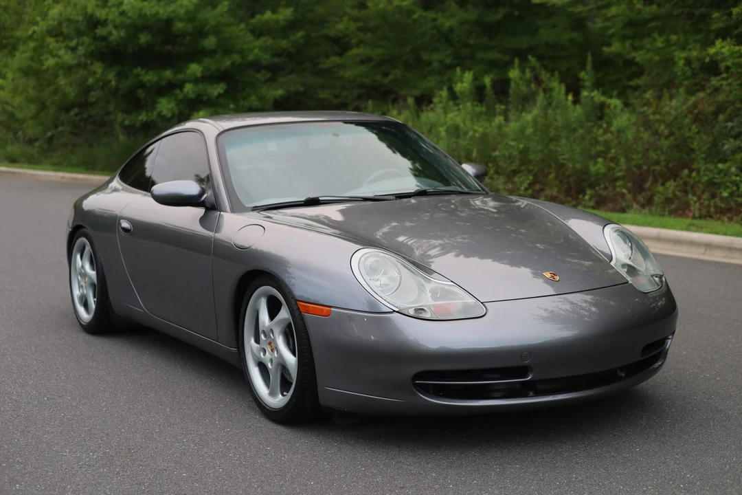 2001 Porsche 996 Carrera - Image 13 of 31