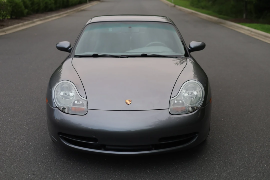 2001 Porsche 996 Carrera - Image 11 of 31