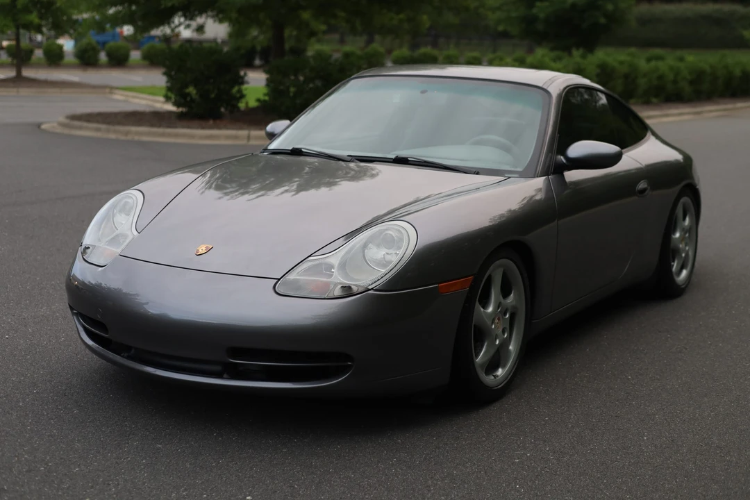 2001 Porsche 996 Carrera - Image 4 of 31