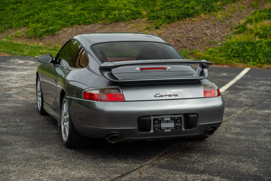 2001 Porsche 996 Carrera - Image 23 of 31