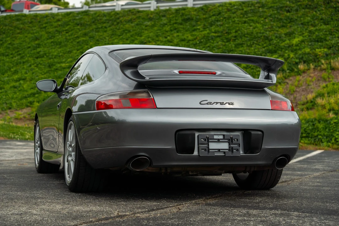 2001 Porsche 996 Carrera - Image 24 of 31
