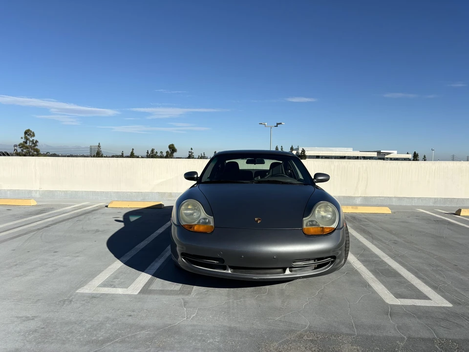 2001 Porsche 996 Carrera - Image 11 of 31