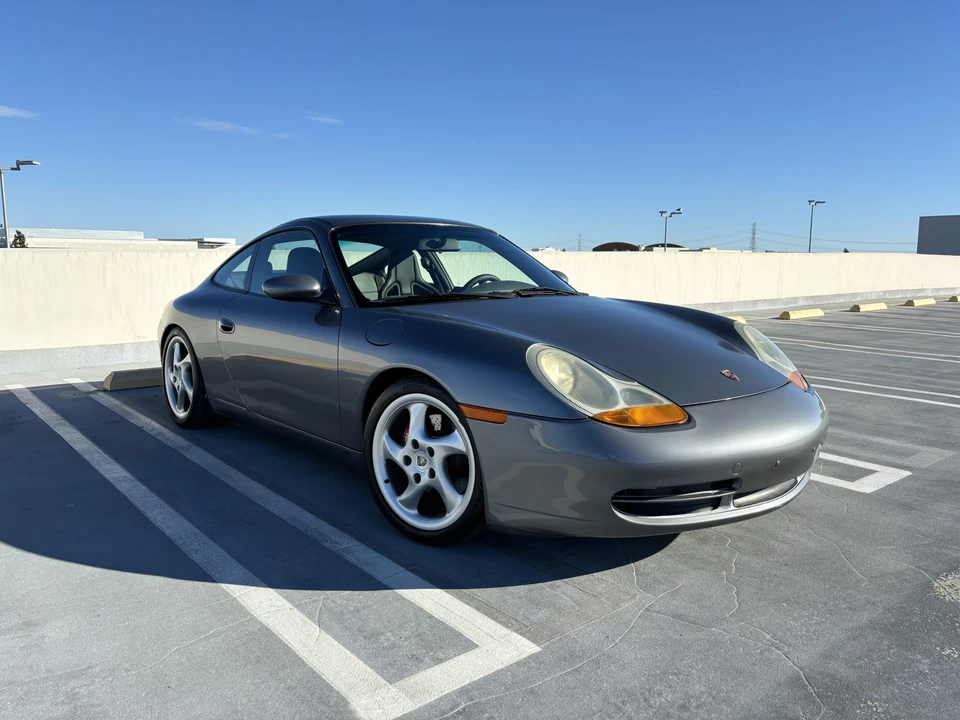 2001 Porsche 996 Carrera - Image 7 of 31