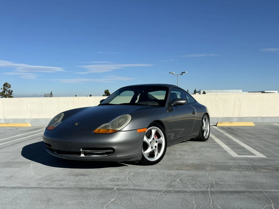 2001 Porsche 996 Carrera - Image 13 of 31