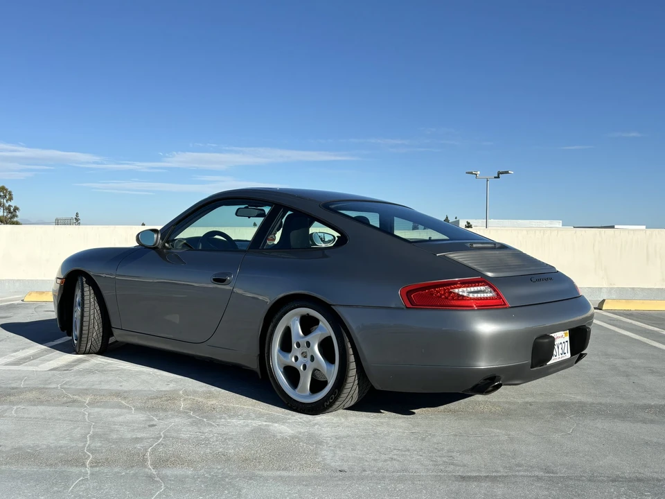 2001 Porsche 996 Carrera - Image 20 of 31