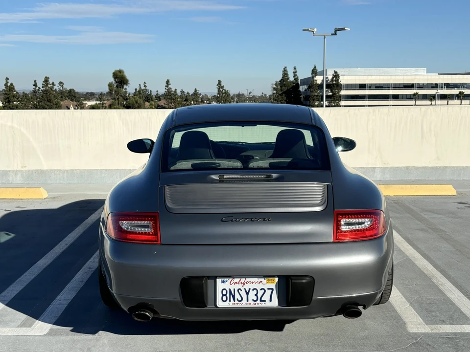 2001 Porsche 996 Carrera - Image 28 of 31