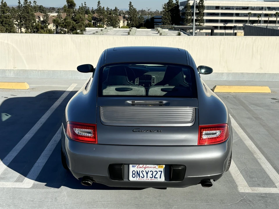 2001 Porsche 996 Carrera - Image 29 of 31