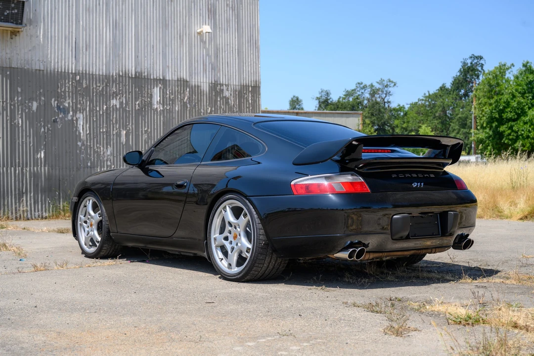 2001 Porsche 996 Carrera - Image 4 of 31