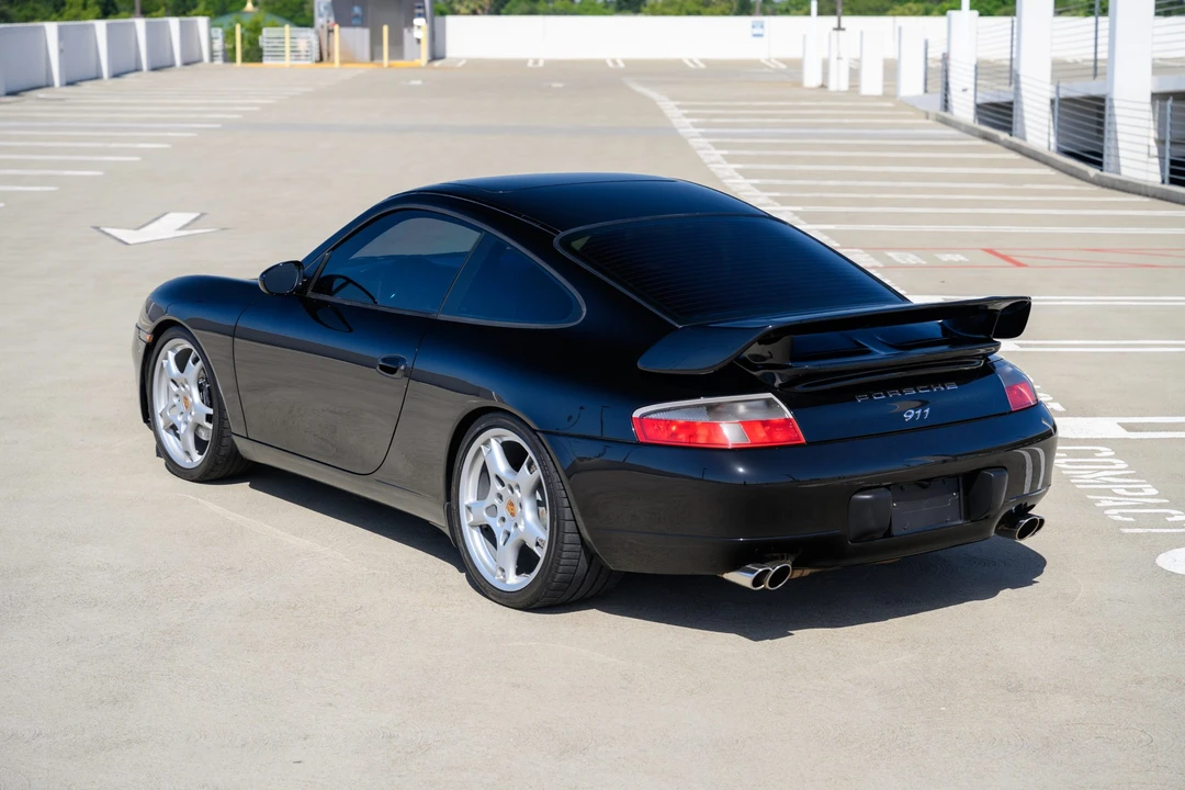 2001 Porsche 996 Carrera - Image 23 of 31
