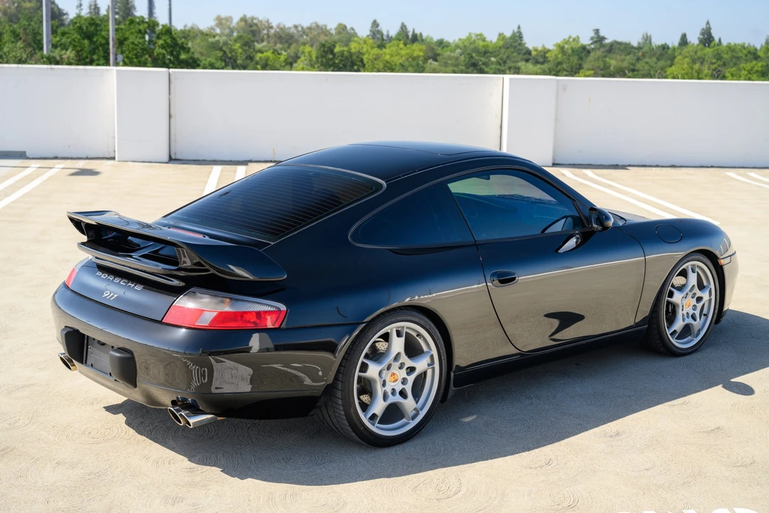 2001 Porsche 996 Carrera - Image 31 of 31