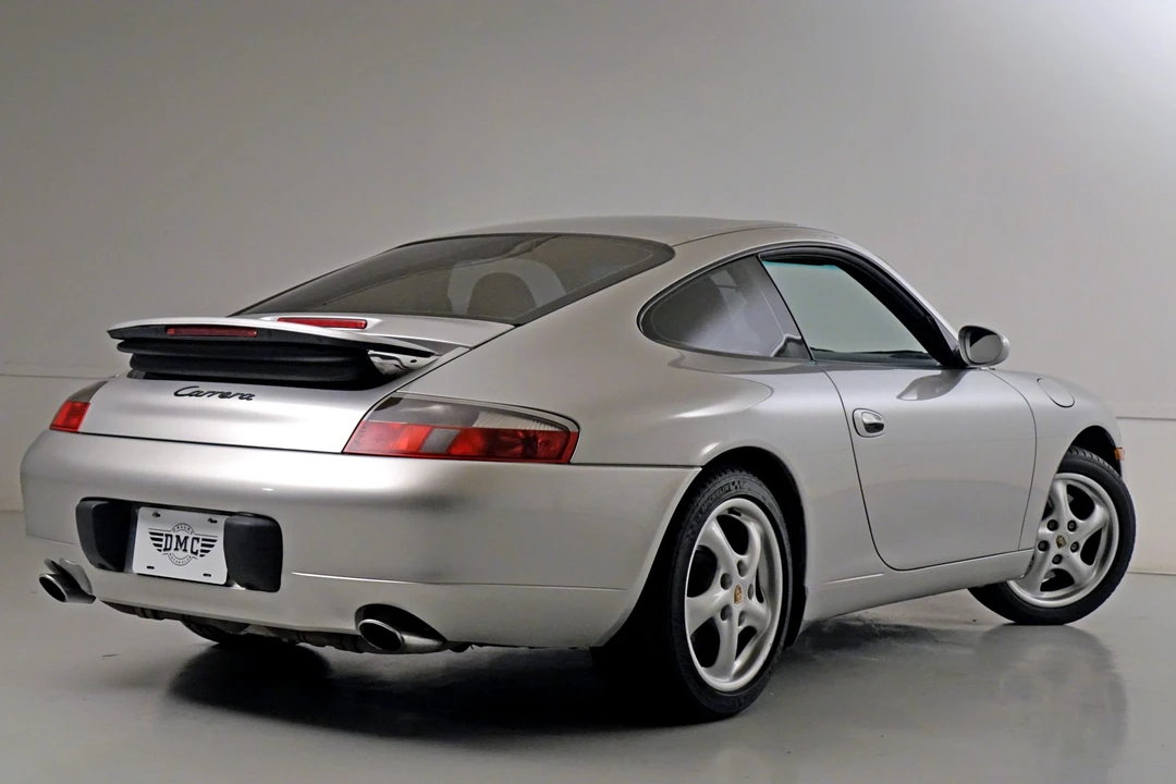 2001 Porsche 996 Carrera - Image 5 of 31
