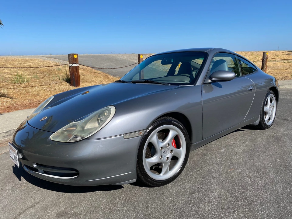 2001 Porsche 996 Carrera - Image 17 of 31