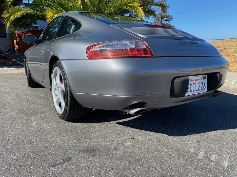 2001 Porsche 996 Carrera - Image 29 of 31