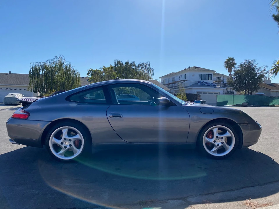 2001 Porsche 996 Carrera - Image 2 of 31