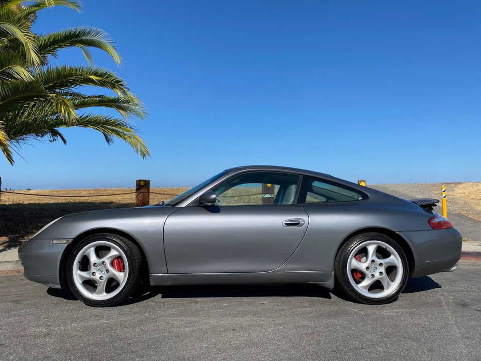 2001 Porsche 996 Carrera - Image 20 of 31