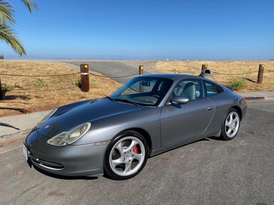 2001 Porsche 996 Carrera - Image 18 of 31