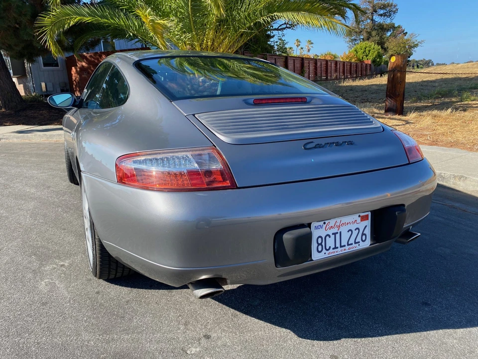 2001 Porsche 996 Carrera - Image 31 of 31