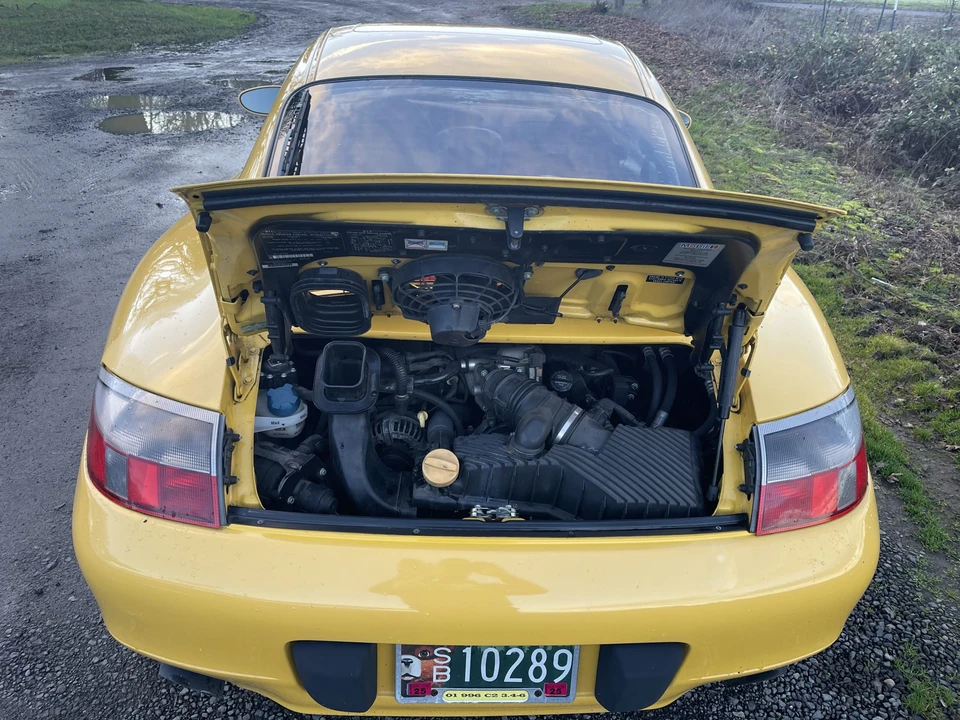 2001 Porsche 996 Carrera - Image 26 of 31