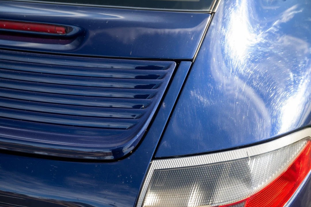 2001 Porsche 996 Carrera - Image 26 of 31