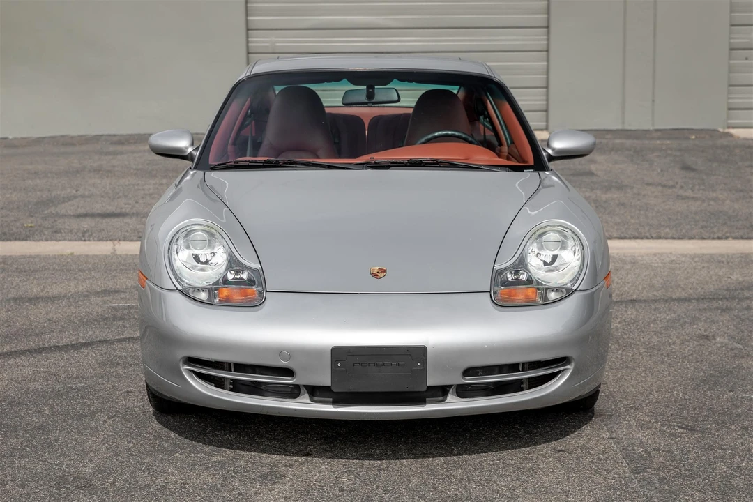 2001 Porsche 996 Carrera - Image 4 of 31
