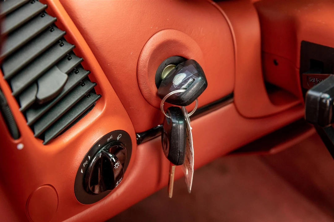 2001 Porsche 996 Carrera - Image 29 of 31