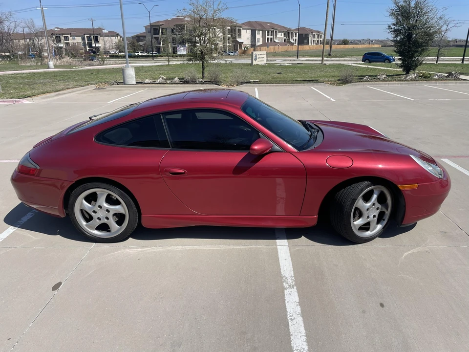 2001 Porsche 996 Carrera - Image 7 of 31
