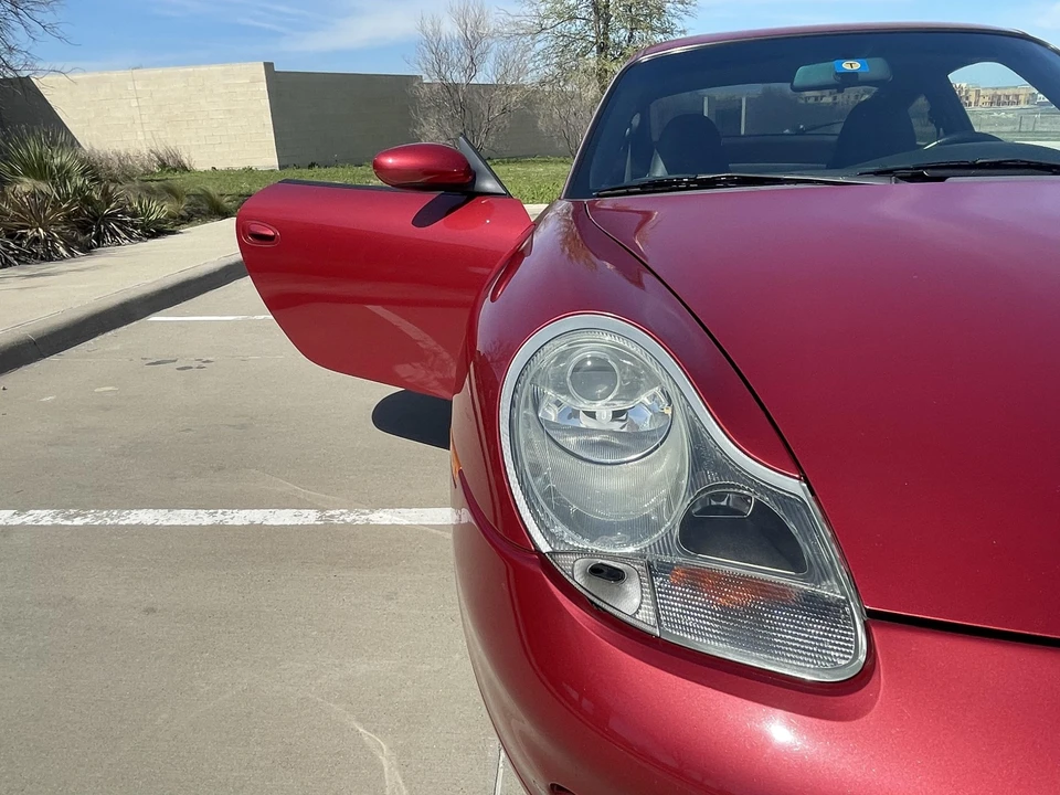 2001 Porsche 996 Carrera - Image 11 of 31