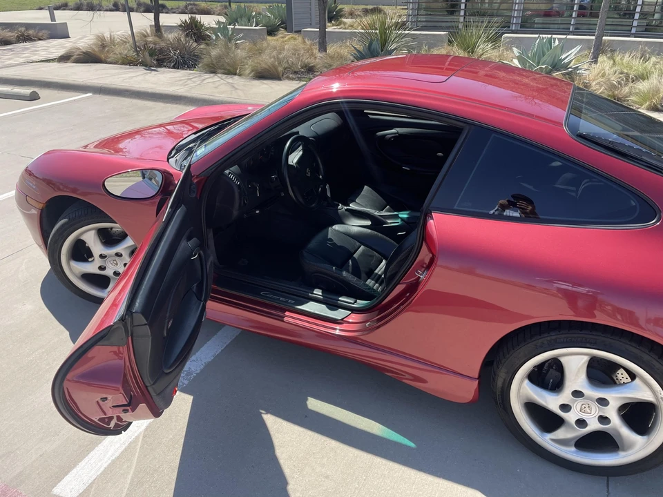 2001 Porsche 996 Carrera - Image 20 of 31