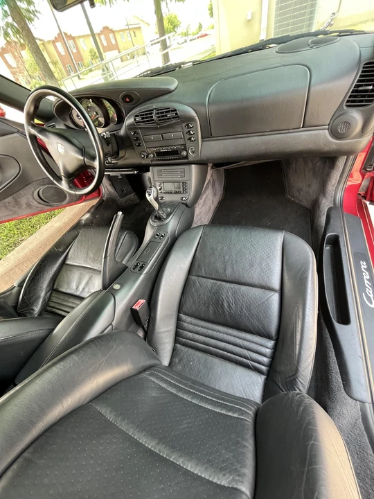 2001 Porsche 996 Carrera - Image 24 of 31