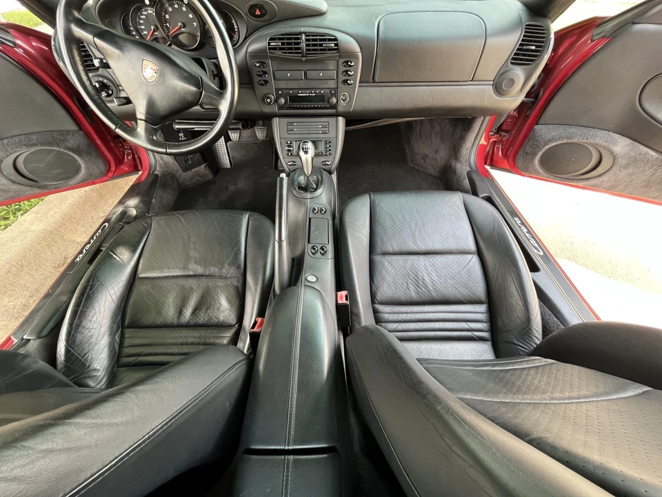 2001 Porsche 996 Carrera - Image 30 of 31