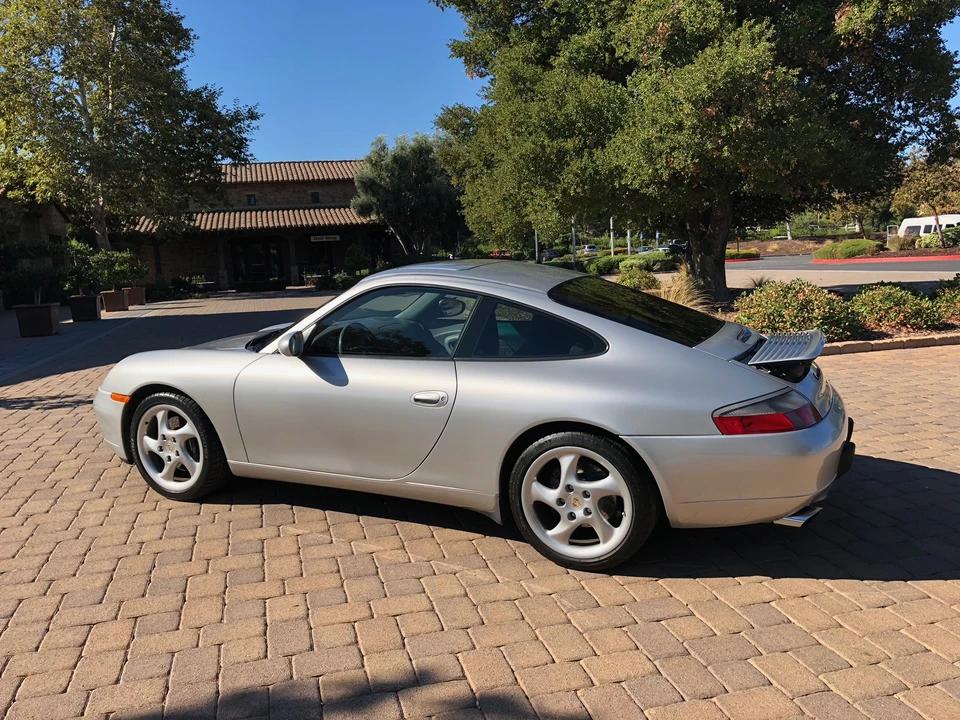 2001 Porsche 996 Carrera - Image 14 of 31