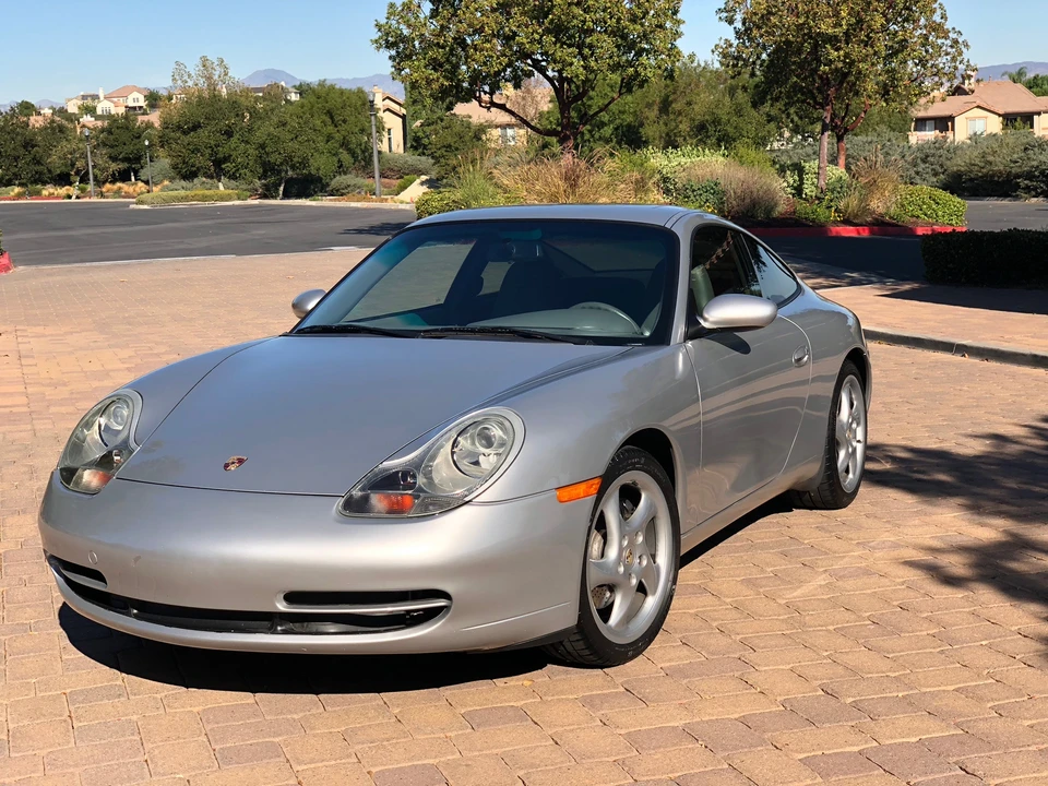 2001 Porsche 996 Carrera - Image 6 of 31