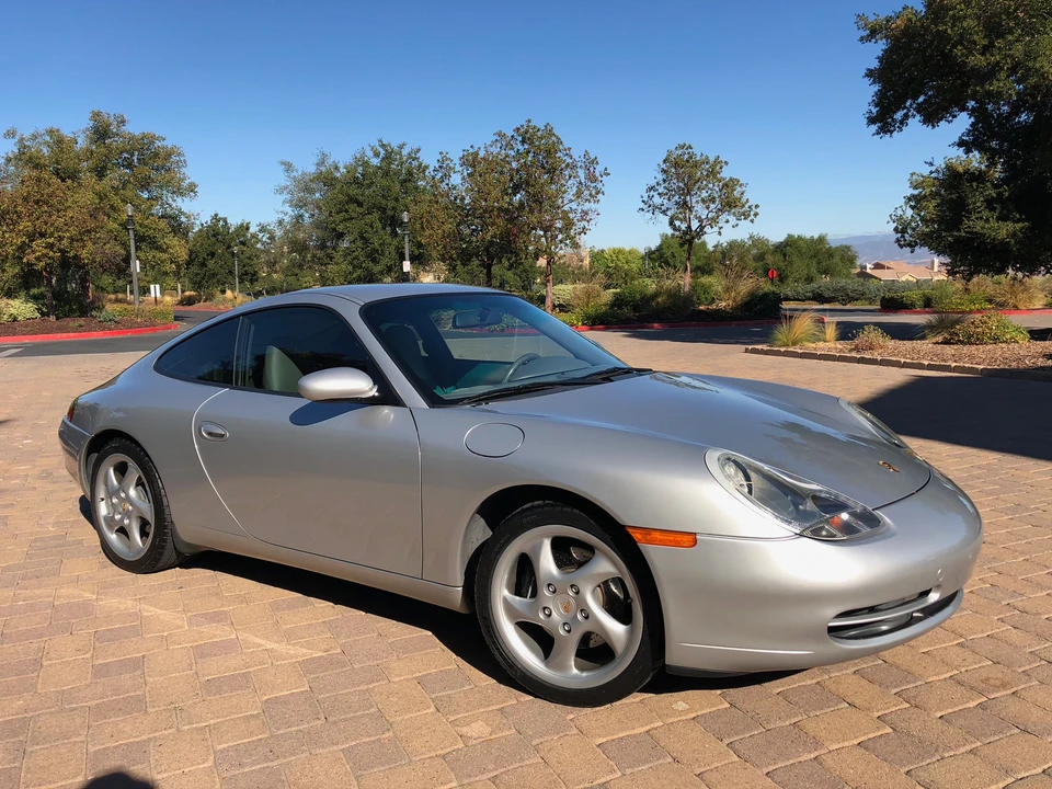 2001 Porsche 996 Carrera - Image 28 of 31