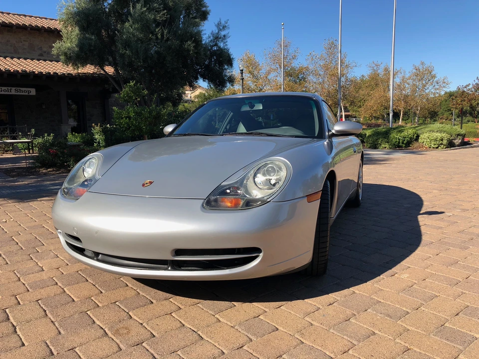 2001 Porsche 996 Carrera - Image 4 of 31