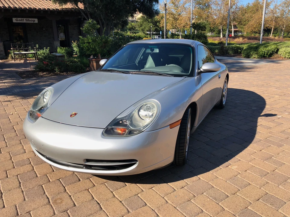 2001 Porsche 996 Carrera - Image 5 of 31