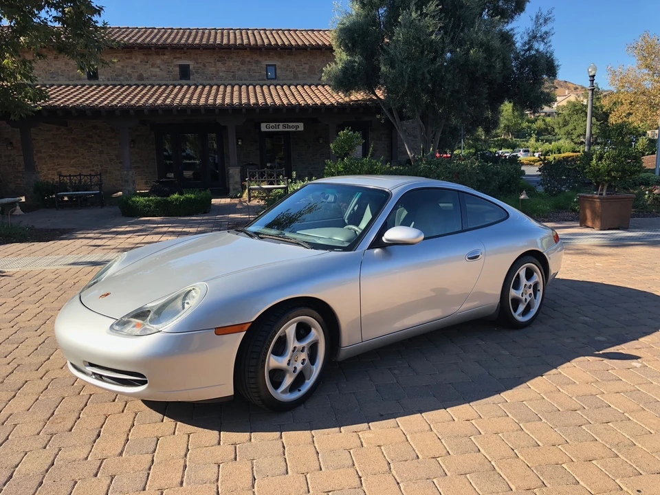 2001 Porsche 996 Carrera - Image 1 of 31