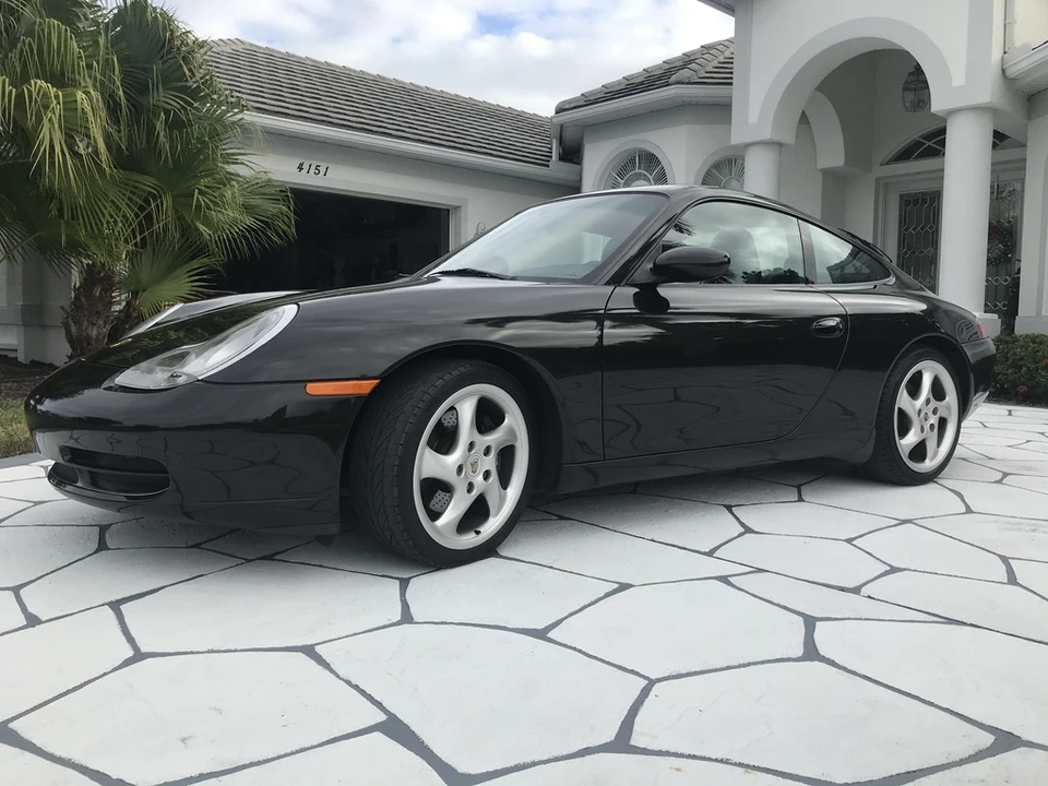 2001 Porsche 996 Carrera - Image 10 of 31