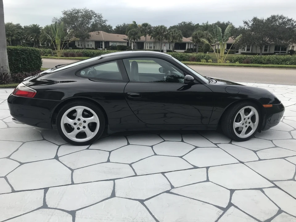2001 Porsche 996 Carrera - Image 23 of 31