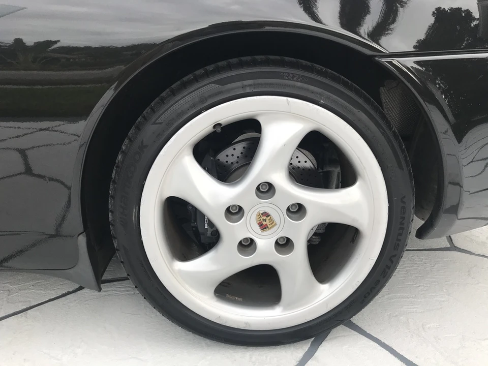 2001 Porsche 996 Carrera - Image 28 of 31