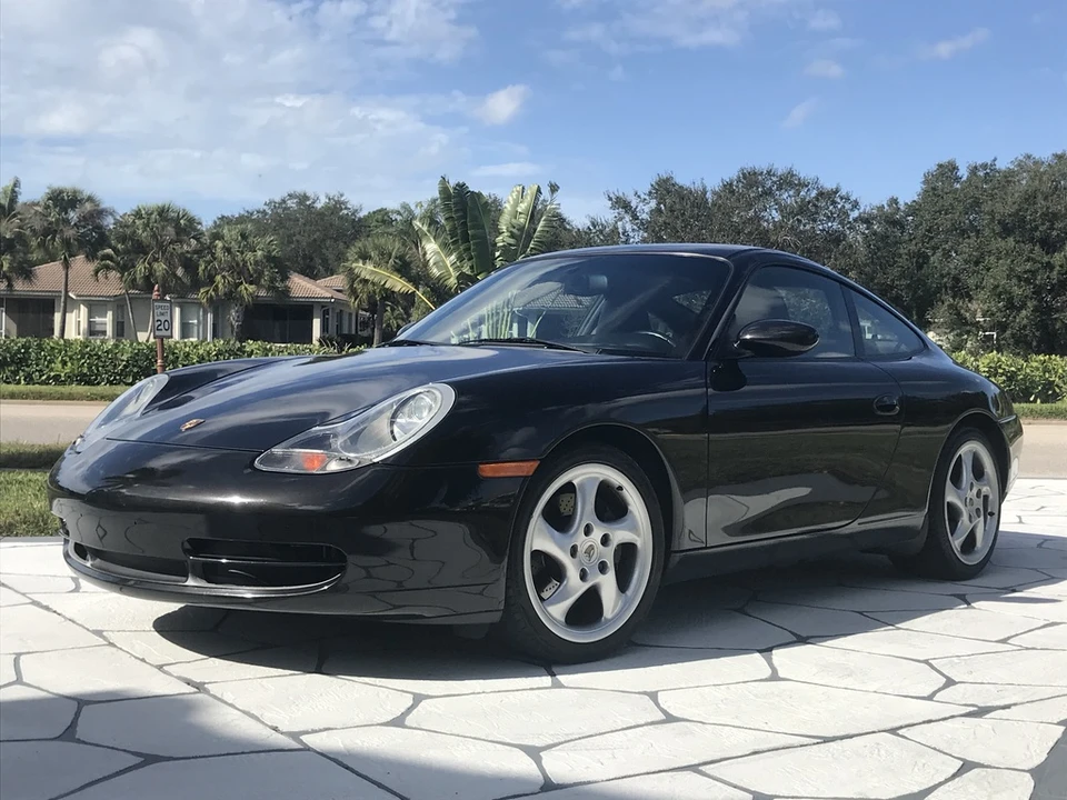 2001 Porsche 996 Carrera - Image 9 of 31