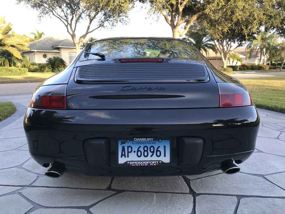 2001 Porsche 996 Carrera - Image 17 of 31