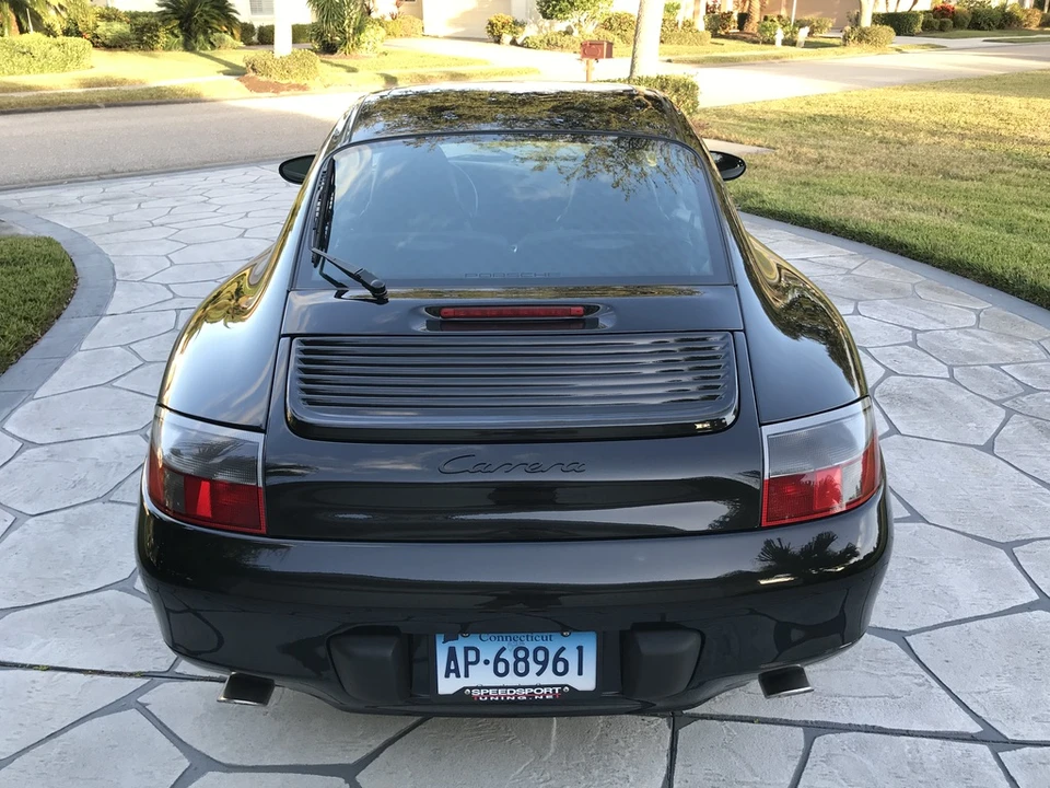 2001 Porsche 996 Carrera - Image 16 of 31