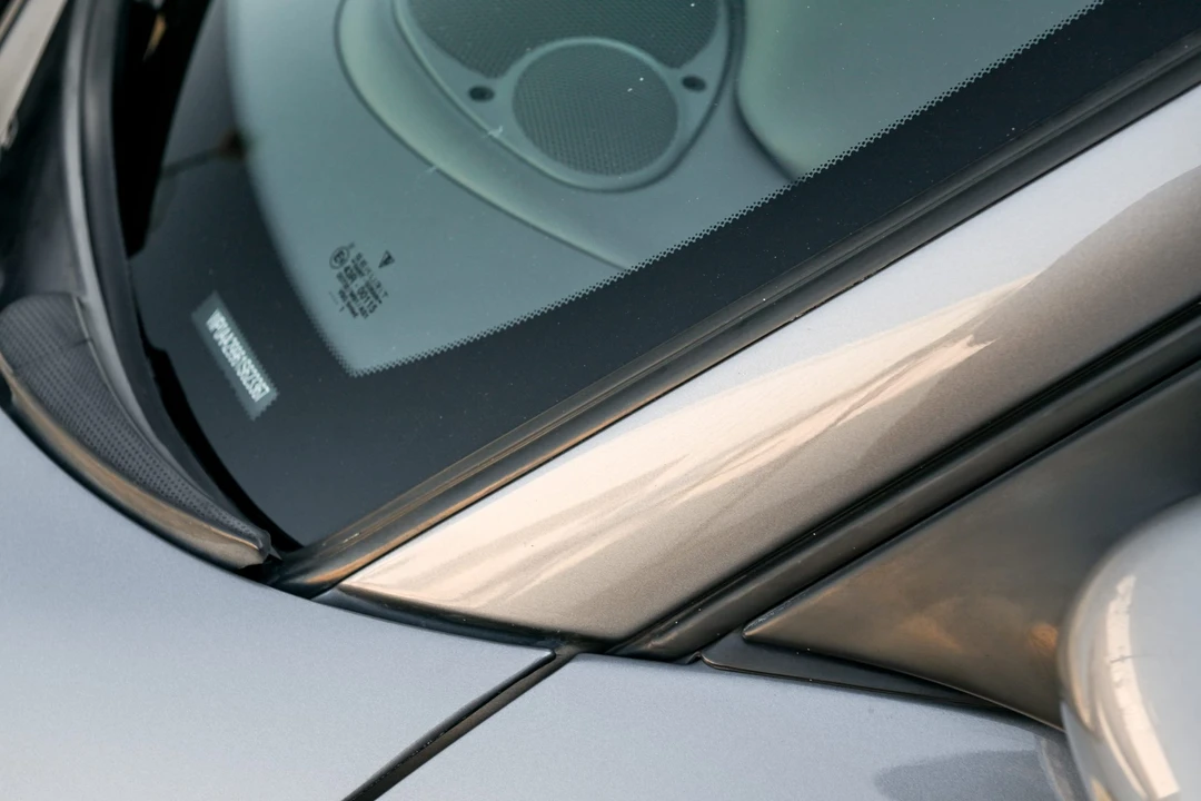 2001 Porsche 996 Carrera - Image 10 of 31