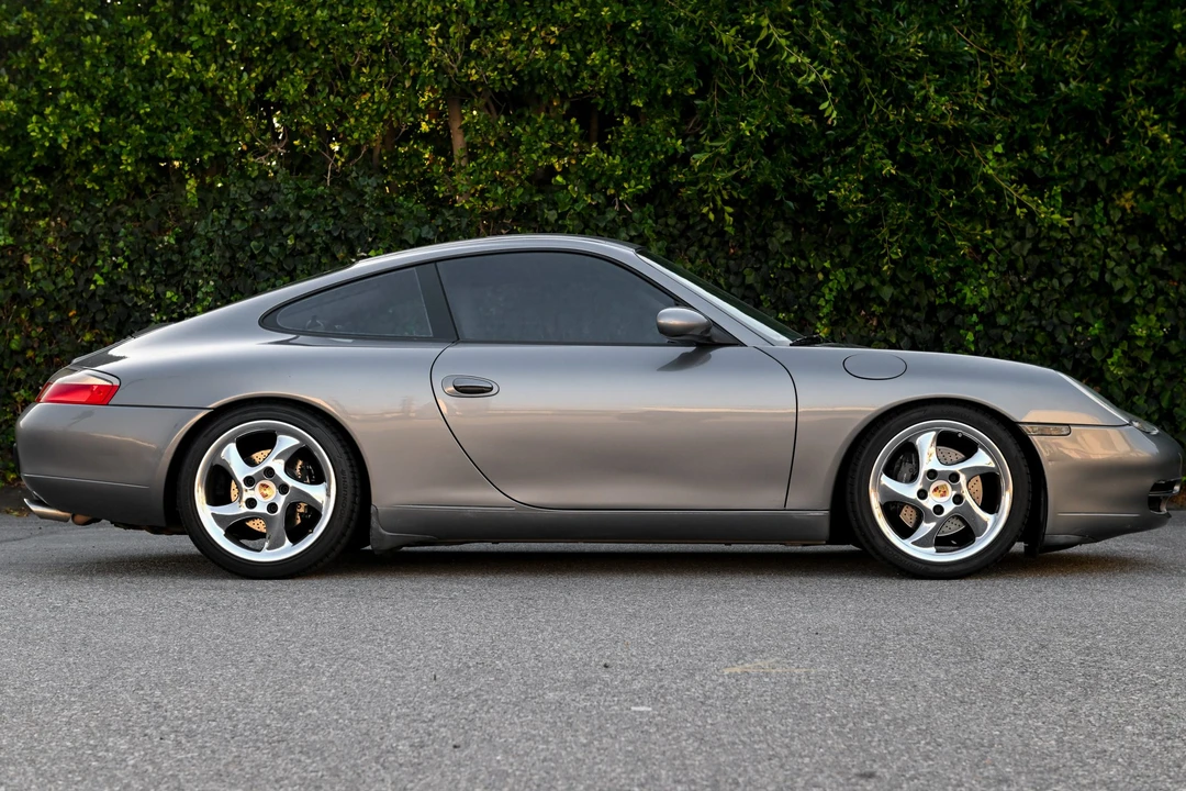 2001 Porsche 996 Carrera - Image 7 of 31