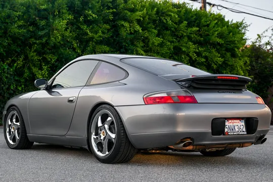 2001 Porsche 996 Carrera - Image 4 of 31