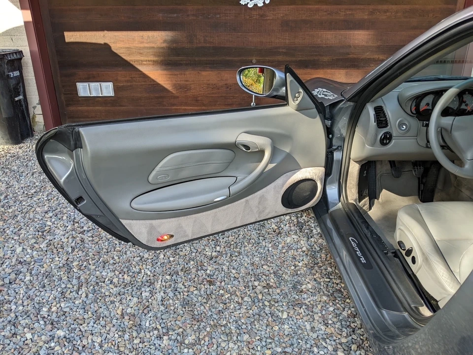 2001 Porsche 996 Carrera - Image 31 of 31
