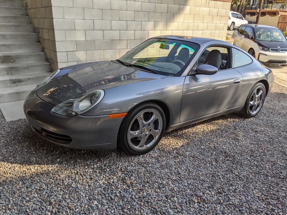 2001 Porsche 996 Carrera - Image 3 of 31