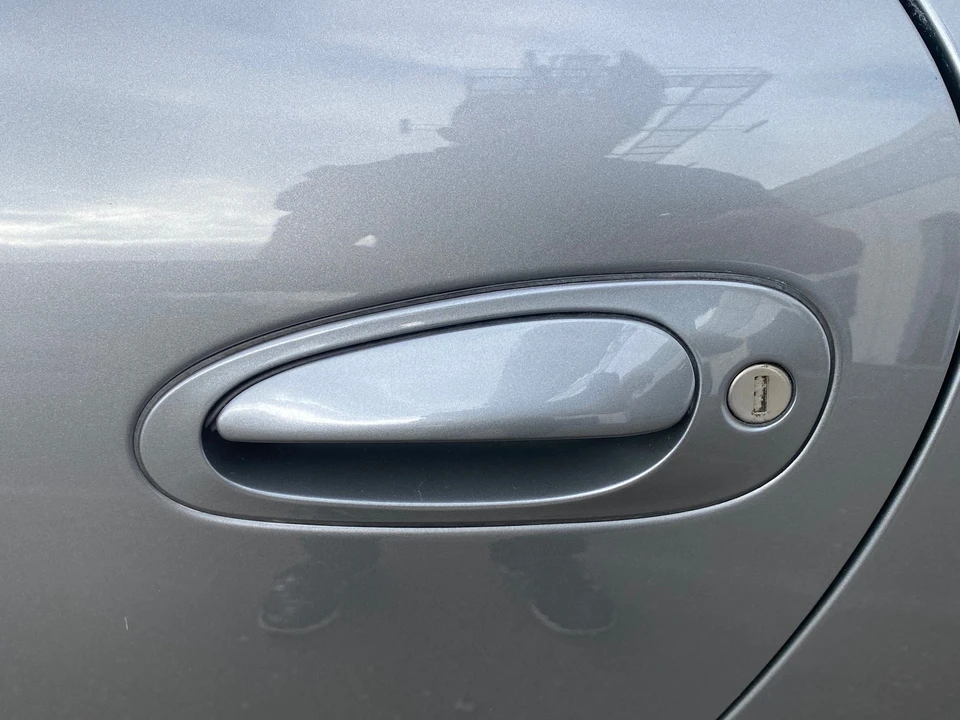 2001 Porsche 996 Carrera - Image 19 of 31